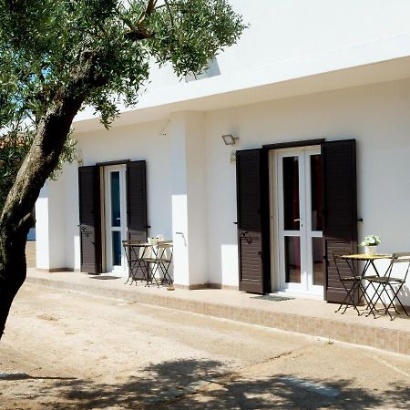 Alloggi In Villa Potenza A Pochi Minuti Da Gallipoli Galatone Exterior photo